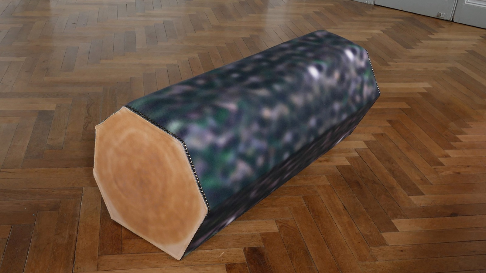 Lo borroso a propósito también es una decisión de marca: qué dice un mueble pixelado